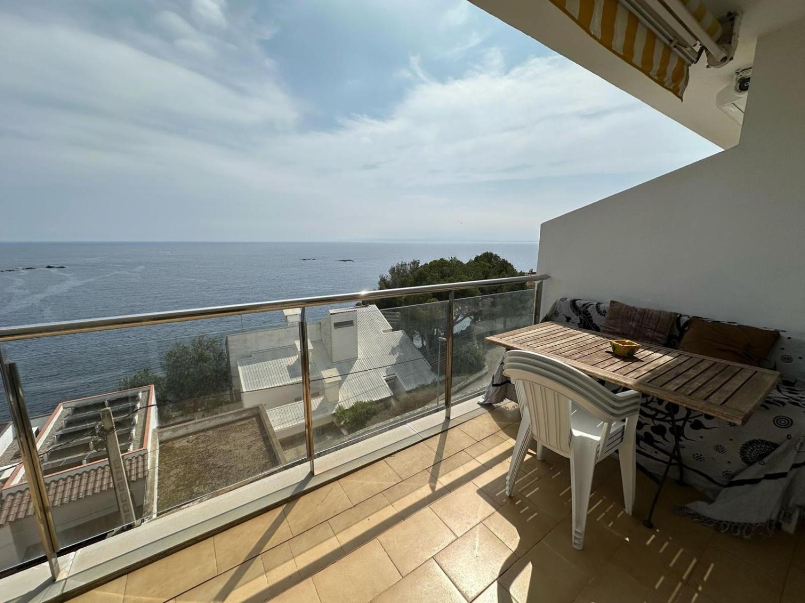 Apartamento Vista Mar Y Parking En Roses Av-27 Екстериор снимка